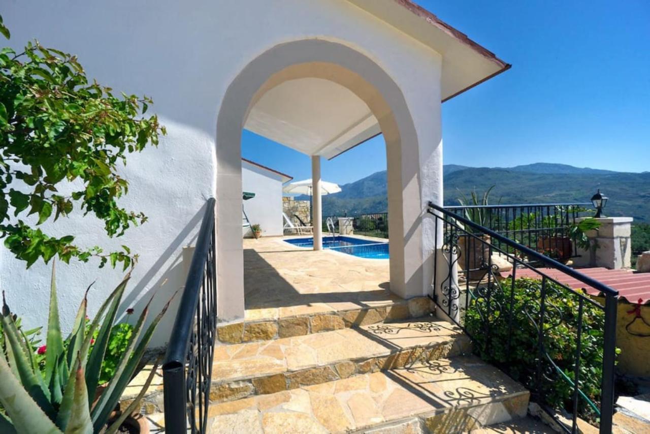 Levanda Villas - Country Villas With Private Pool Exopoli Eksteriør billede